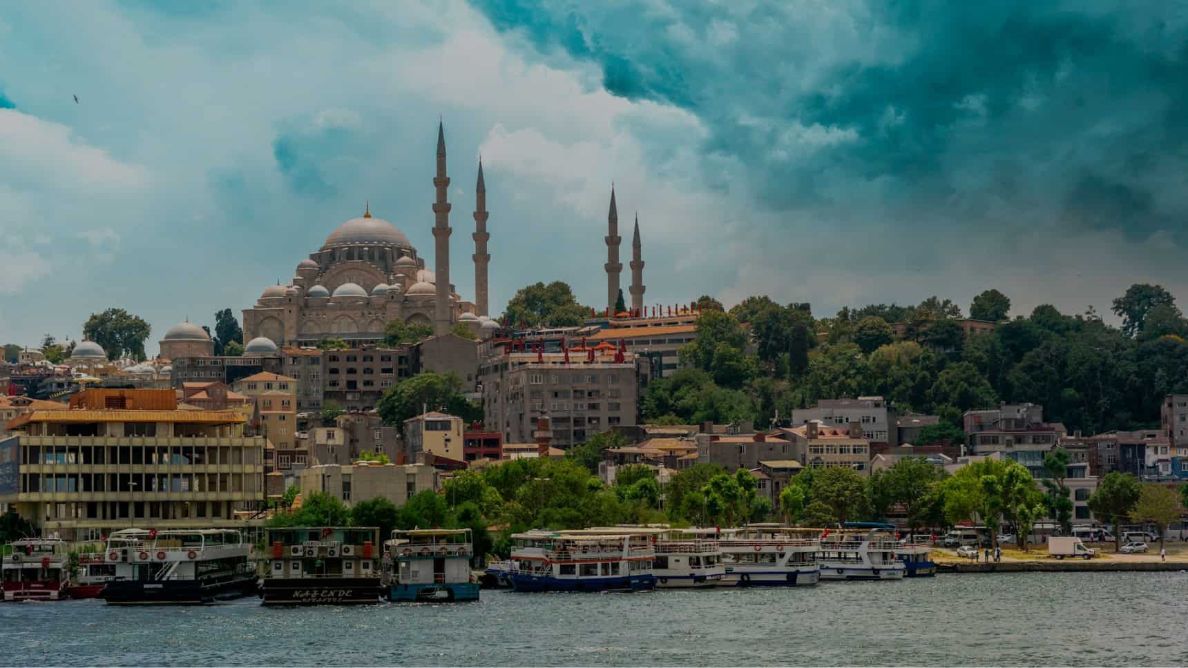 ibrahim-uzun-2uemAqyp9rk-unsplash 1